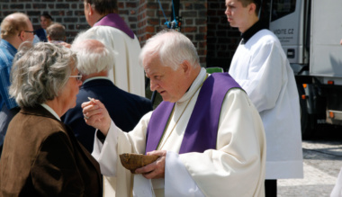 tokeletlen-ostyak-tokeletlen-de-ertekes-eletek