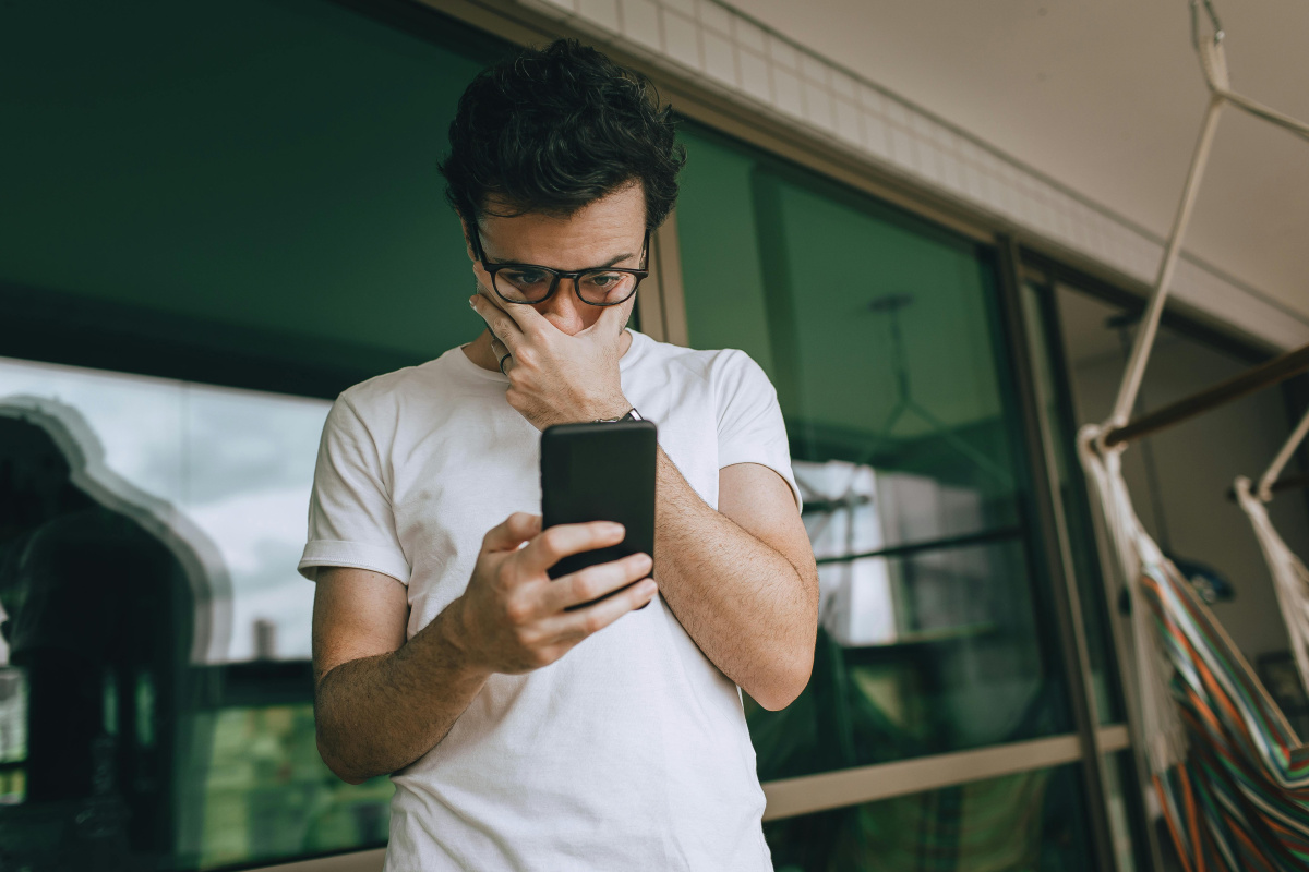 hogyan-tudunk-embernek-maradni-mikor-a-haborus-kepek-elarasztanak